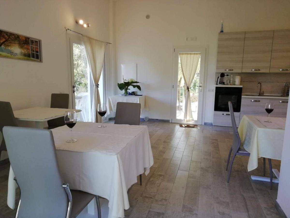 In Campagna Da Nino Hotel Olbia Exterior photo
